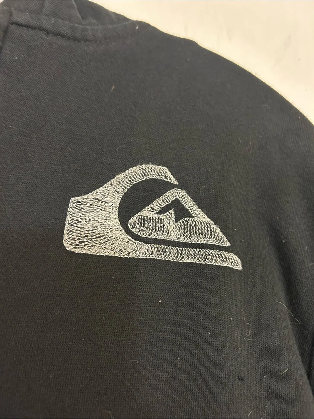 Quiksilver jacket logo